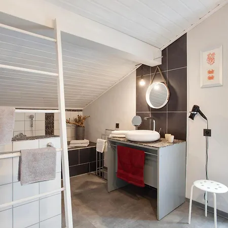 Poettner Apartment Warburg